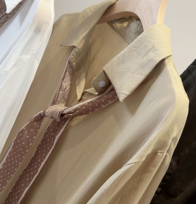 Women's Summer Silk Scarf Ribbon Shirt, Korean Style, Loose Fit, Thin and Slimming, Three-Quarter Sleeve Top