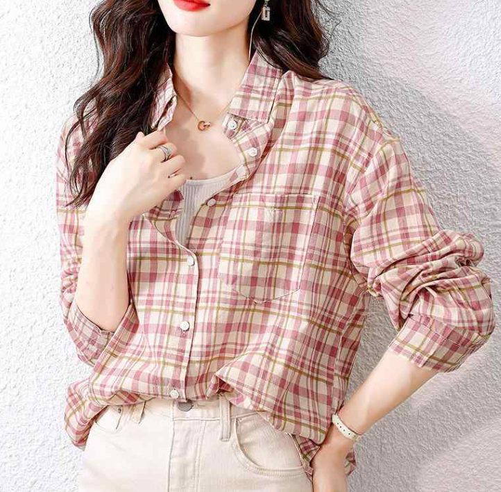 Women's Pink Plaid Long-Sleeve Relaxed Shirt