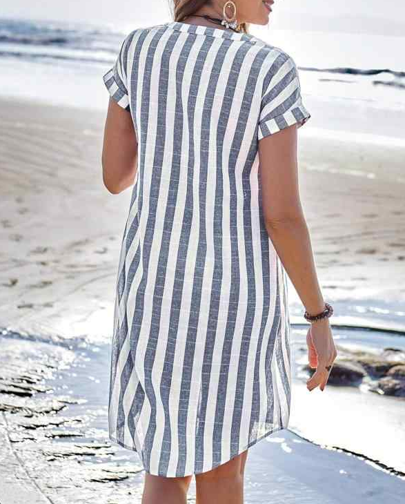 Women's Relaxed Striped Commute Shirt with Stand Collar